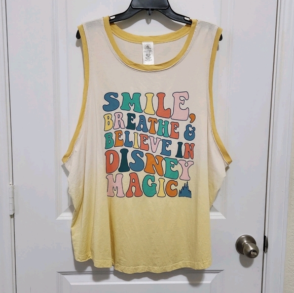 Disney Magic Women's 3X Tank Top Yellow  Smile Breathe Believe Groovy Retro - Picture 1 of 8